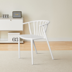 Silla woody blanca